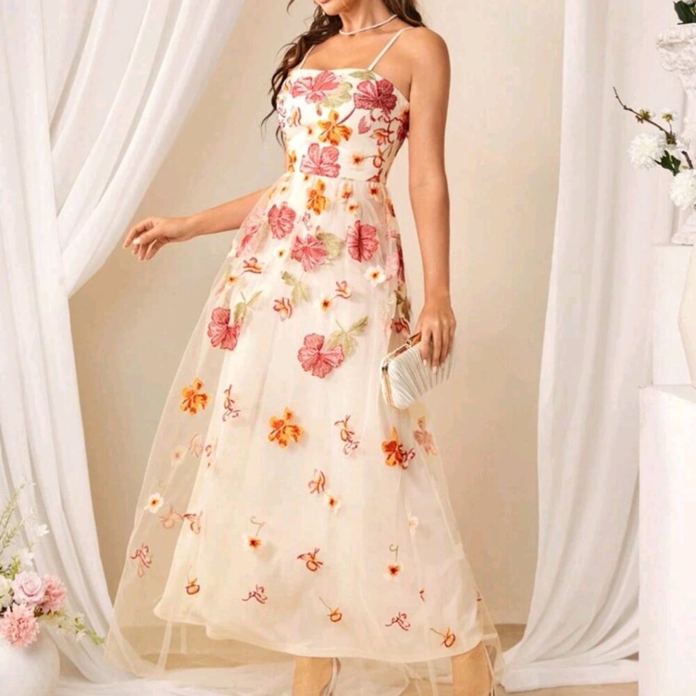 Flowy elegant dress